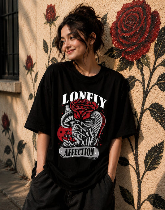 Unisex Lonely Oversized Classic T-Shirt